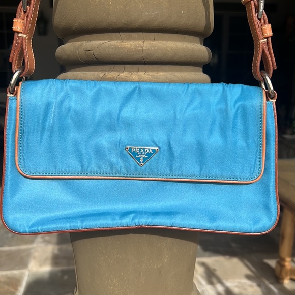 PRADA MINI NYLON & LEATHER BLUE PURSE - Picture 2 of 15